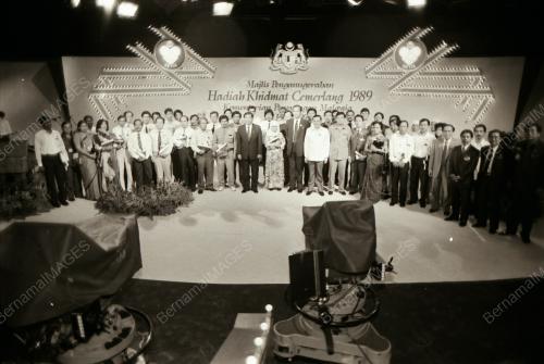 ANUGERAH KHIDMAT CEMERLANG