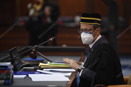 MESYUARAT KHAS PENGGAL KETIGA PARLIMEN KE-14