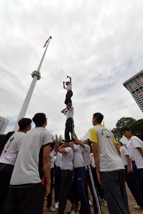 KL18_26082017_PERSIAPAN_MERDEKA
