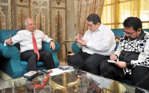 DATUK SERI MOHD NAJIB TUN RAZAK