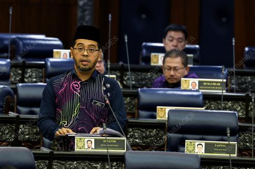 SENATOR DR ZULKIFLI HASAN