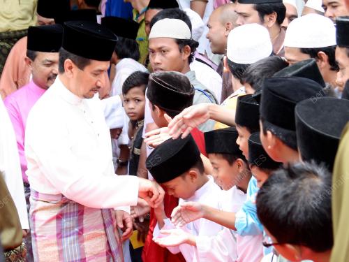 TUANKU MIZAN ZAINAL ABIDIN