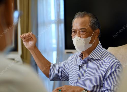 TAN SRI MUHYIDDIN YASSIN