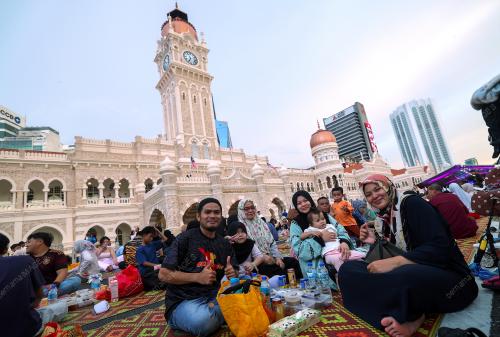KL18_28022026_IFTAR_DATARAN