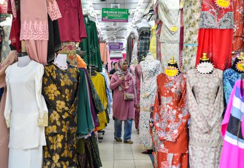 TINJAUAN PERSIAPAN HARI RAYA