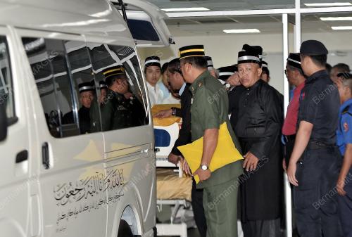 KL18_28052014_MANGKAT