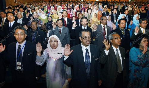 MUHYIDDIN MOHD YASSIN