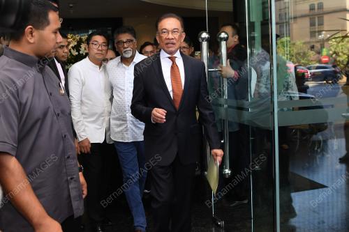 DATUK SERI ANWAR IBRAHIM