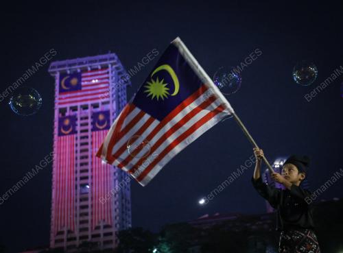 SUASANA SAMBUTAN BULAN KEMERDEKAAN KE-66