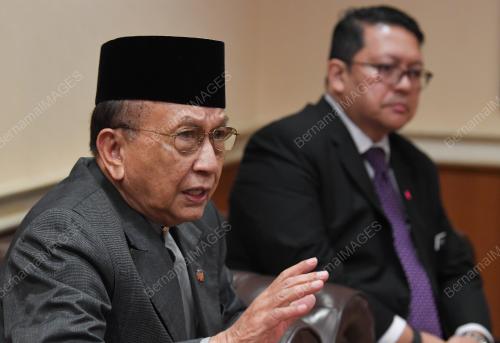 TAN SRI DR RAIS YATIM
