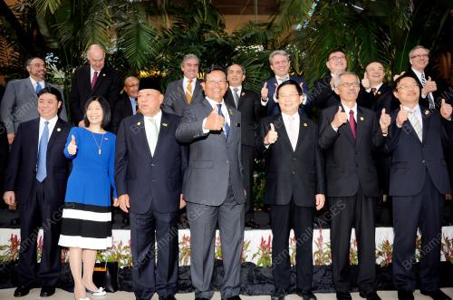 KL18_30032015_APEC