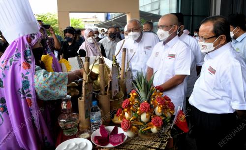 DATUK SERI DR RONALD KIANDEE