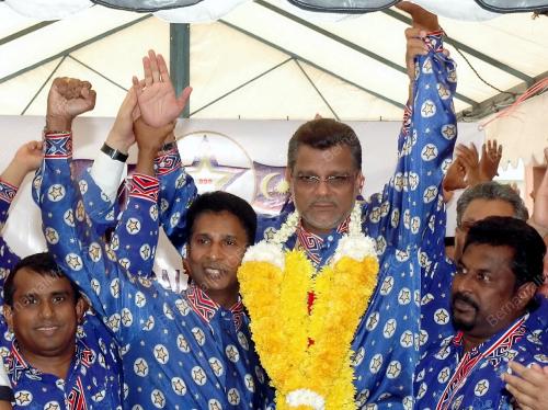 M. KAYVEAS
