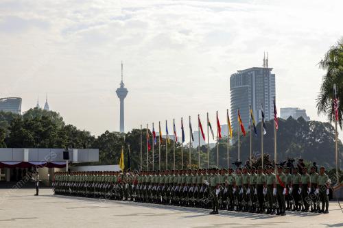 RAPTAI PEMBUKAAN PARLIMEN