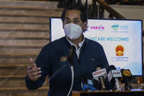 PROGRAM VAKSINASI WARGANEGARA REPUBLIK RAKYAT CHINA