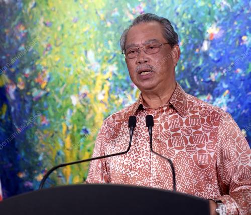TAN SRI MUHYIDDIN YASSIN