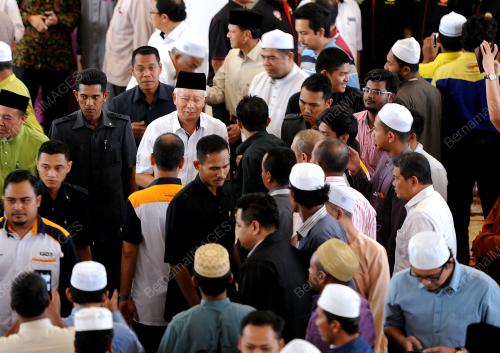 KL18_60215_PM_MASJID_06032015
