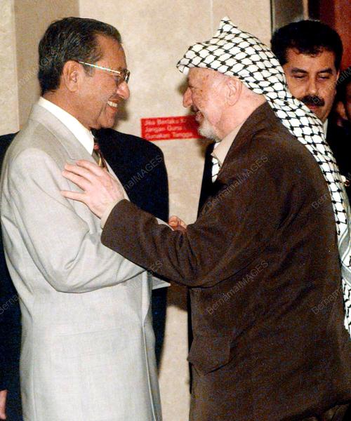 KL19-15_08_2000_PM_ARAFAT_12012016
