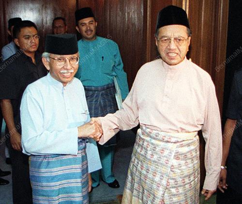 KL19-27_10_2000_MAHATHIR-DAIM_14012016