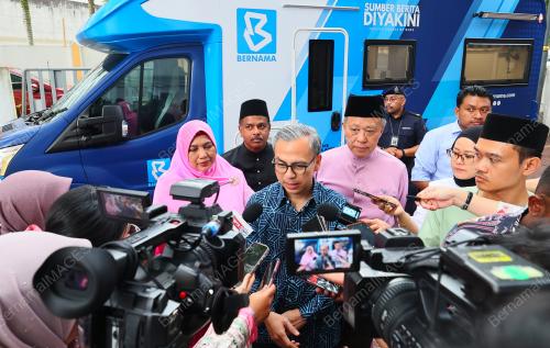 DATUK FAHMI FADZIL