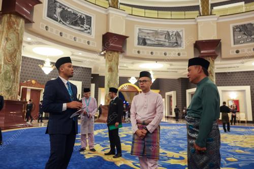 FAHMI FADZIL