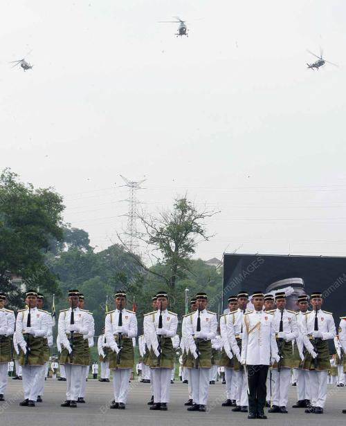 ULANG TAHUN TENTERA DARAT KE-77