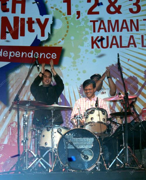 SENATOR DATUK RAJA NONG CHIK