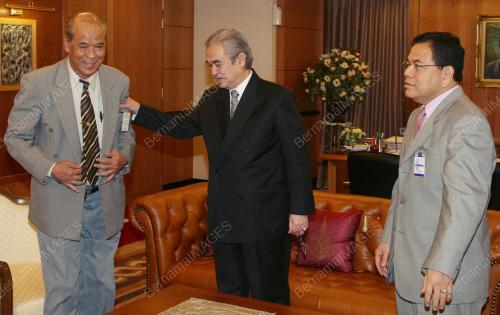 ABDULLAH AHMAD BADAWI