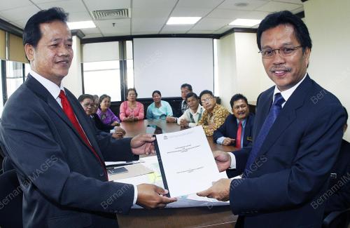 MOHD SHAFIE APDAL