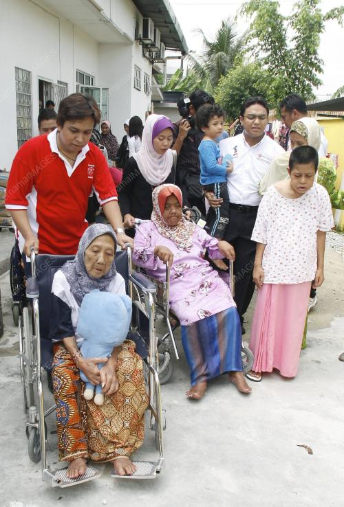 RUMAH TITIAN KASIH