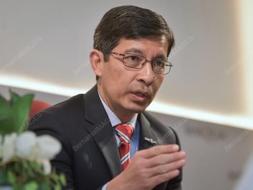 DATUK MOHD MUAZZAM MOHAMED