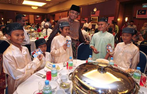 ISMAIL SABRI YAAKOB