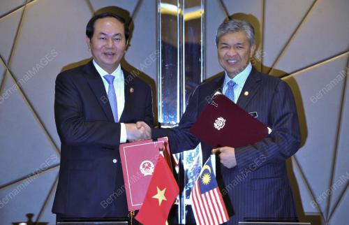 KL19_01102015_TPM_VIETNAM