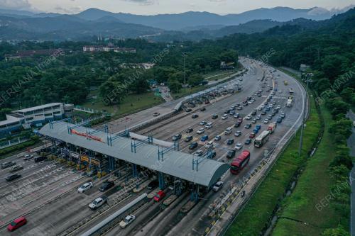 ALIRAN TRAFIK SEMPENA TAHUN BARU CINA 2022
