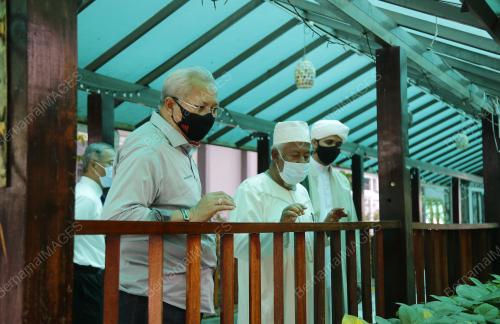 TAN SRI ANNUAR MUSA