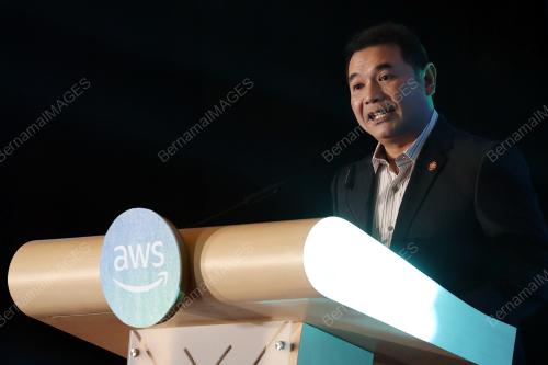 MOHD RAFIZI RAMLI