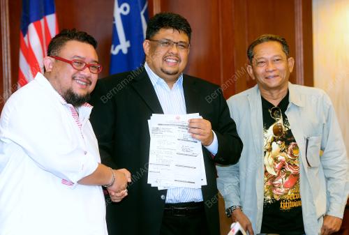 KL19_03012012_BOBOI