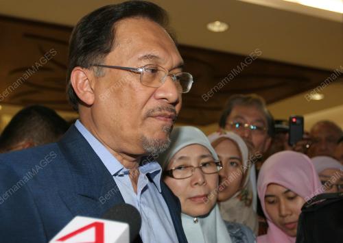 ANWAR IBRAHIM