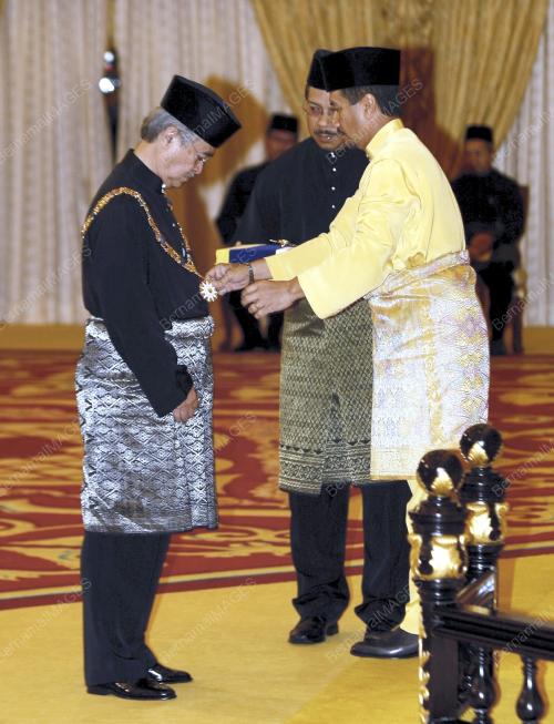 TUANKU MIZAN ZAINAL ABDIIN