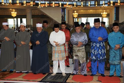 TUANKU MIZAN ZAINAL ABIDIN