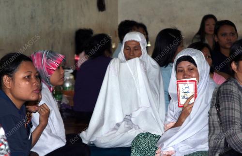 MEDIA MELAWAT DEPOT IMIGRESEN