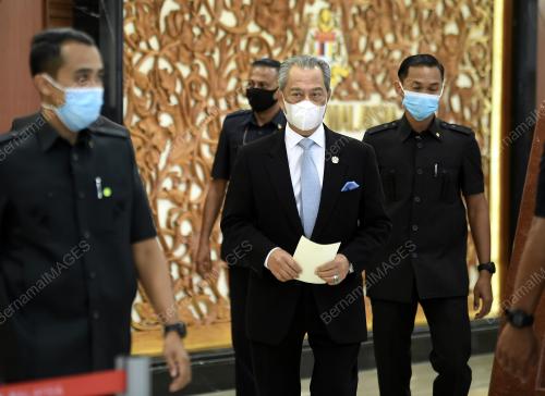 PERSIDANGAN PARLIMEN PENGGAL KETIGA 