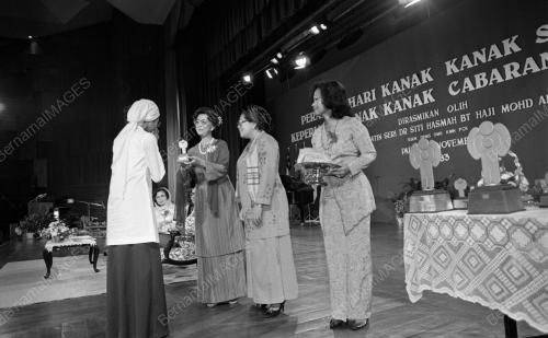 KL19_04022015_HARI_KANAK