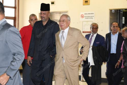 DATUK SERI NAJIB TUN RAZAK