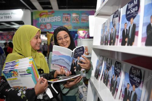 KL19_04042019_BUKU