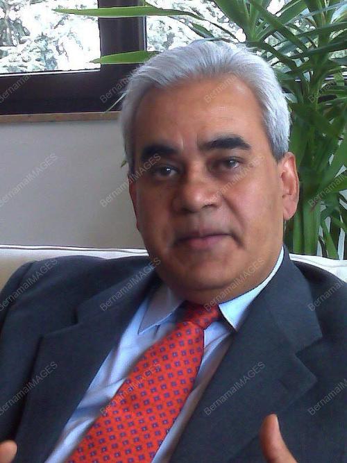 HUSSEIN HANIFF