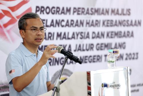 FAHMI FADZIL