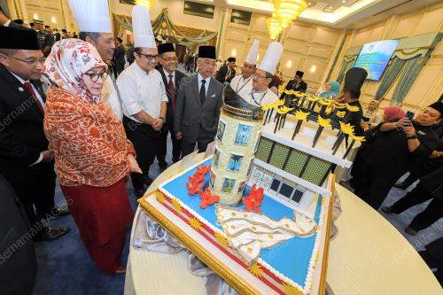KL19_04092019_AGONG_BN201909039979