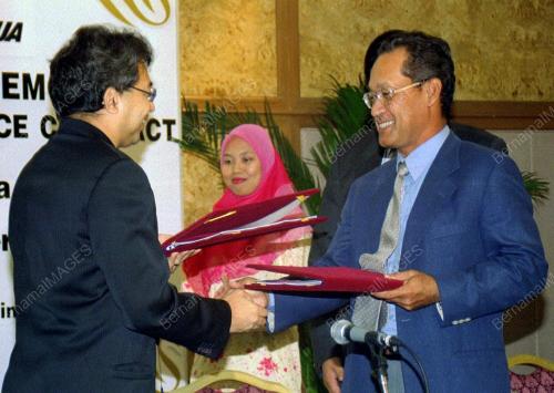 KL19_05022016_PERODUA_MOU
