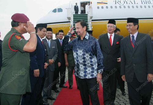 SULTAN HASSANAL BOLKIAH